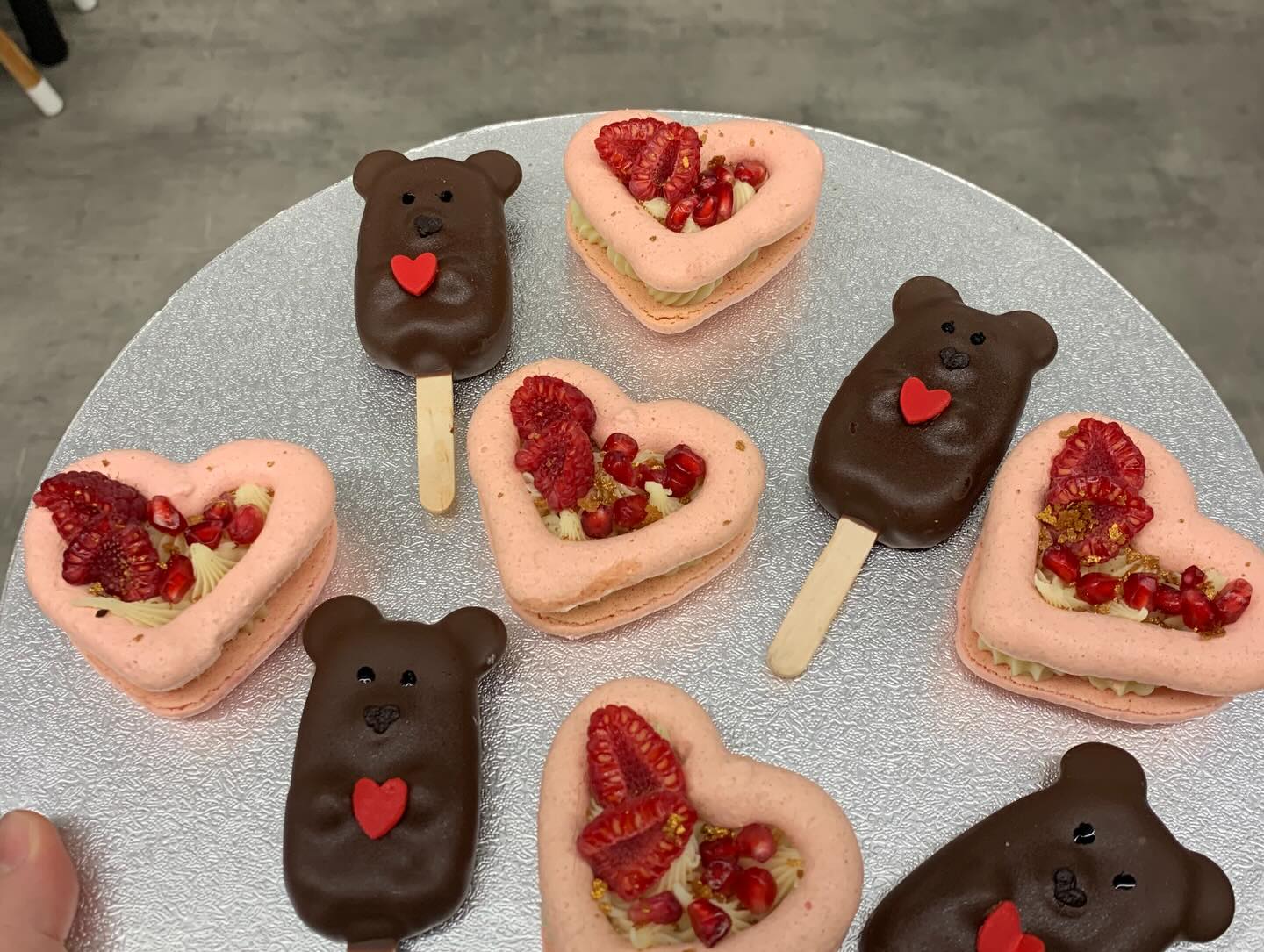 Dětské zákusky s medvídky a srdíčky